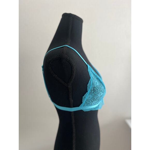 Intimately Free People Scalloped Lace Triangle Unlined Bra Bralette xs - Picture 8 of 10